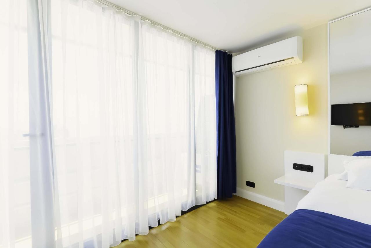 Elegance Sea View Aparthotel In Orbi City Batumi Bagian luar foto